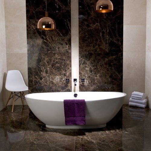 коричневый мрамор в интерьере